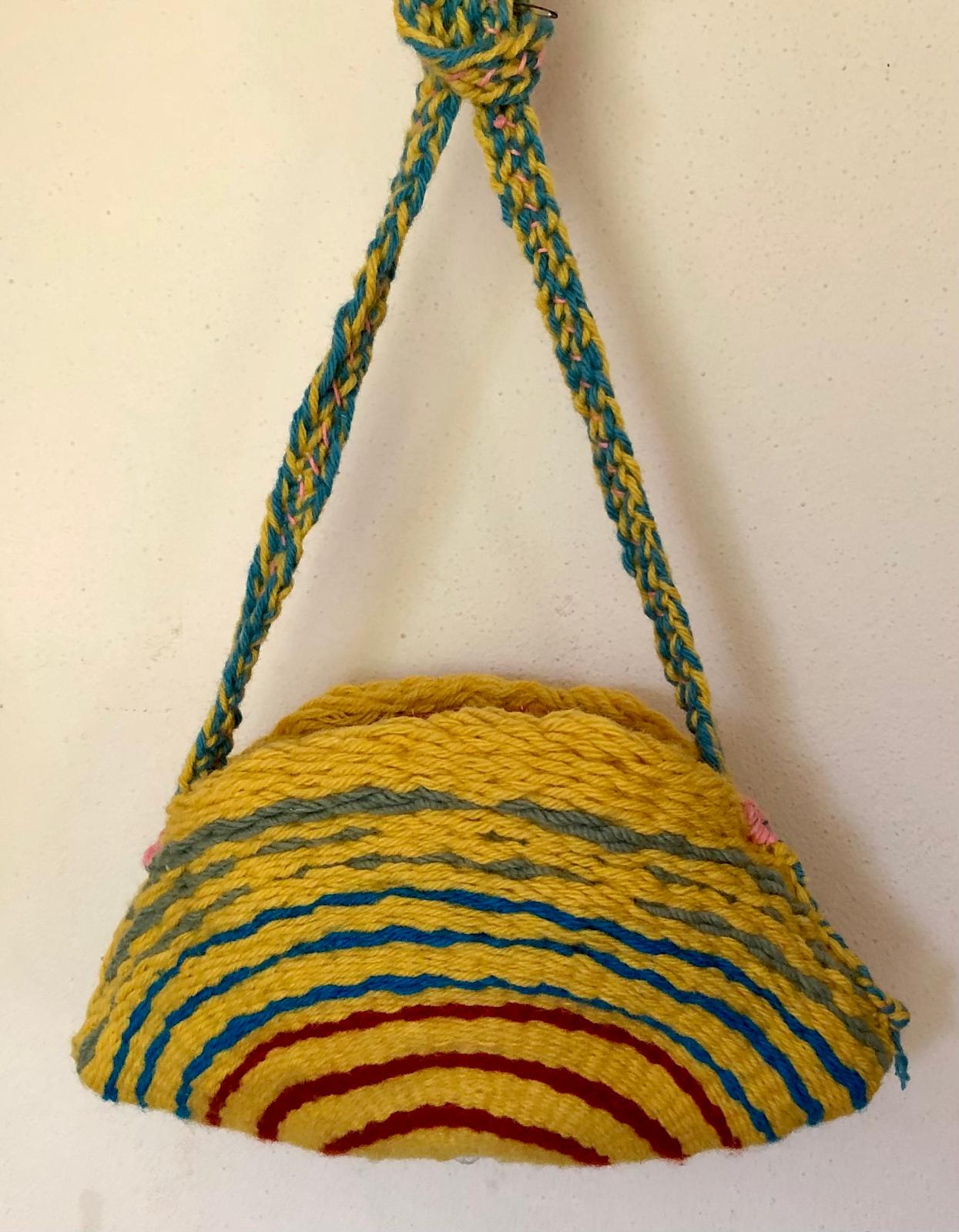 Bolsa Meia-Lua Amarela